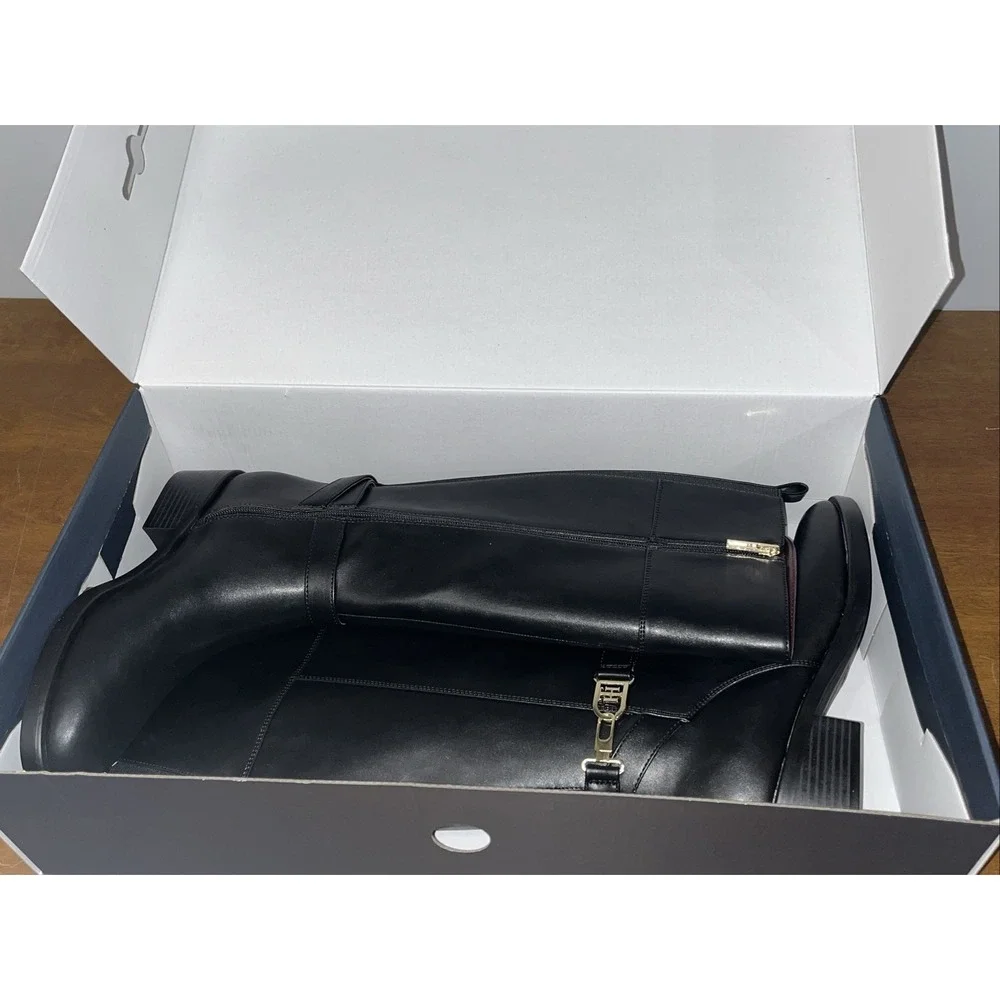 Tommy Hilfiger Twionni Size 8M Casual Tall Knee High Riding Boots Side Zip Black
